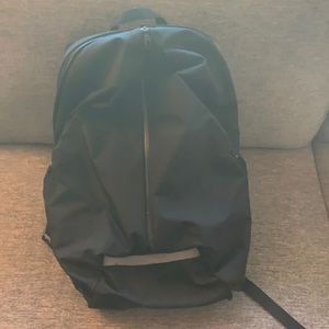 Lululemon Para Backpack